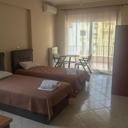 Theros Apartment Preveza Luaran gambar